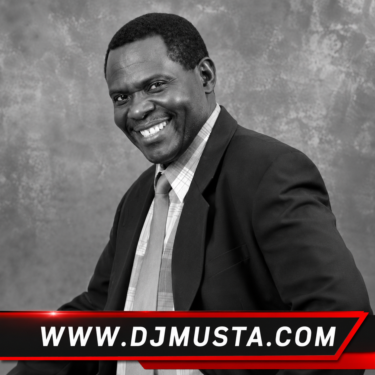 Sente Enteebe by Matia Luyima